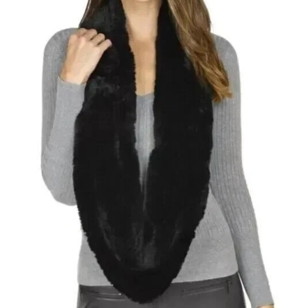 Black Faux Fur Infinity Scarf